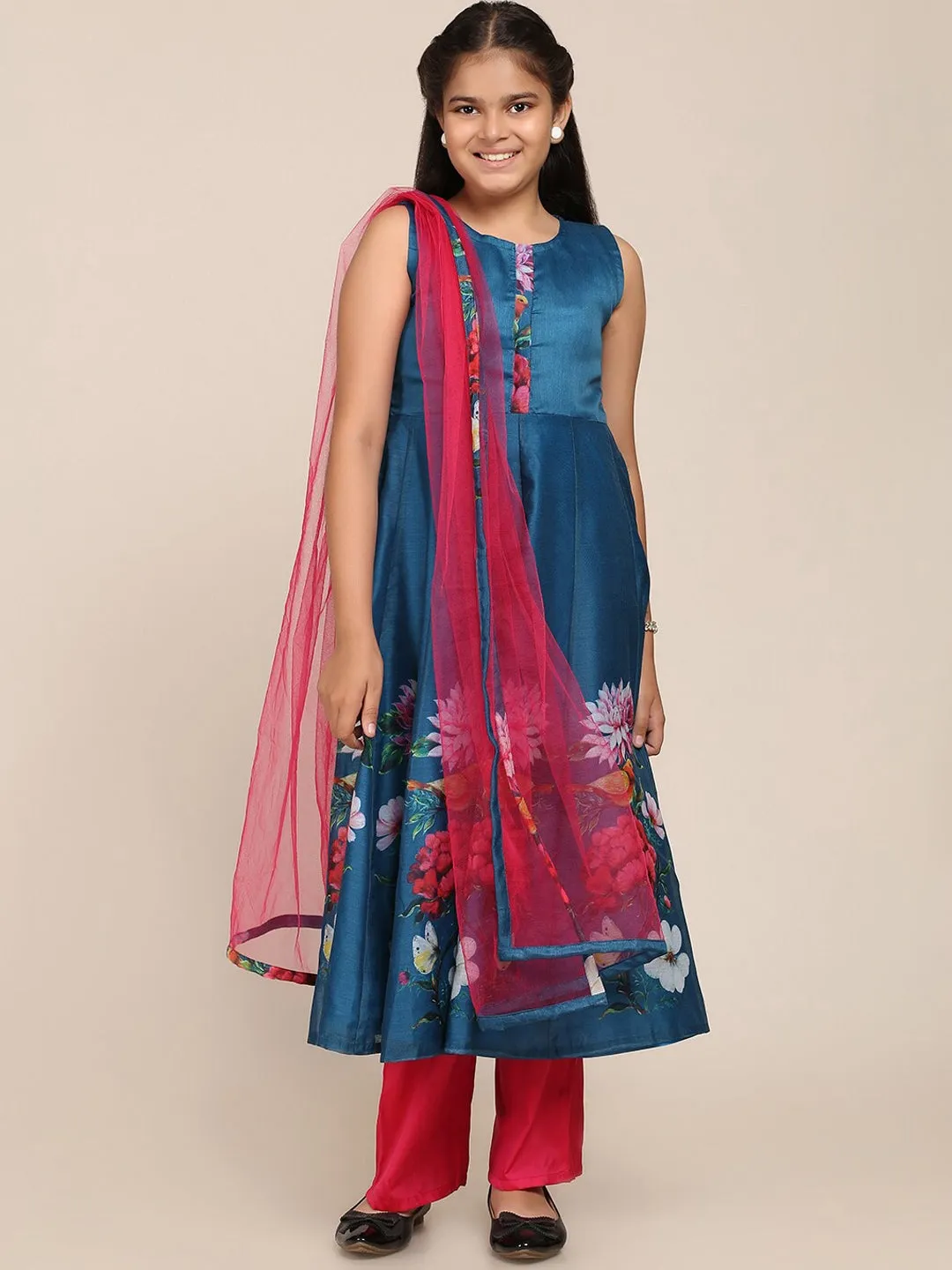 Girls Blue & Fuchsia Floral Printed Pleated Kurta With Trousers & Dupatta