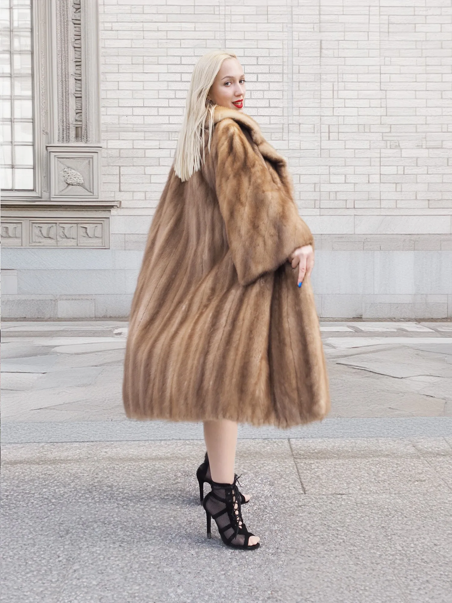 Vintage Pastel Canadian Brown Mink Fur Coat L/XL