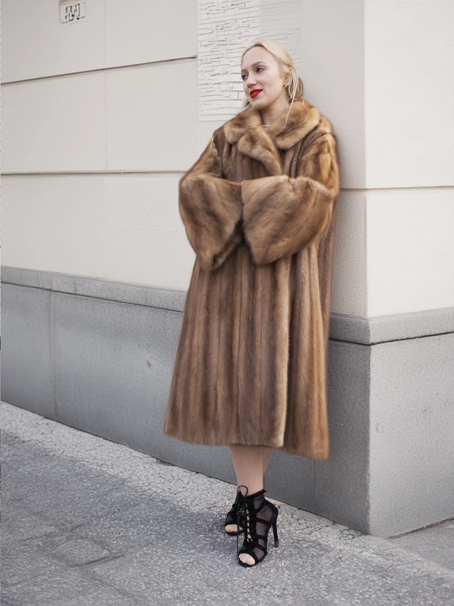 Vintage Pastel Canadian Brown Mink Fur Coat L/XL